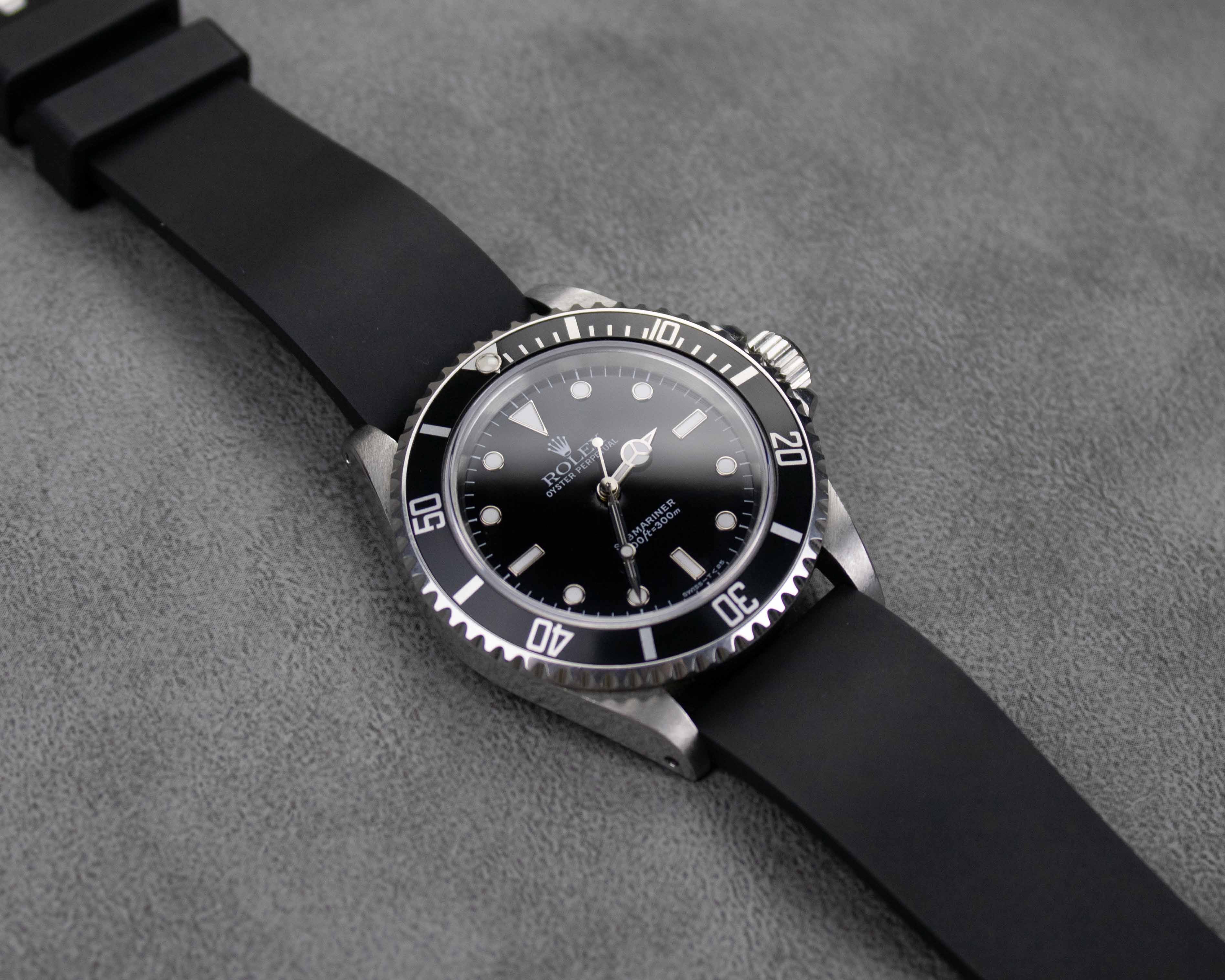 Black rubber rolex best sale